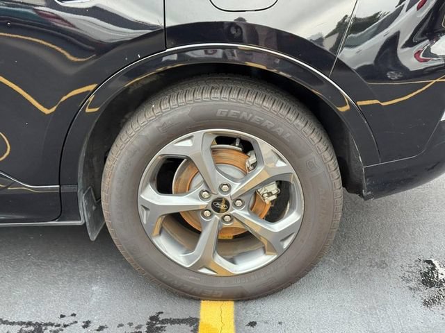 Certified 2024 Ford Escape ST-Line AWD/4WD image 7