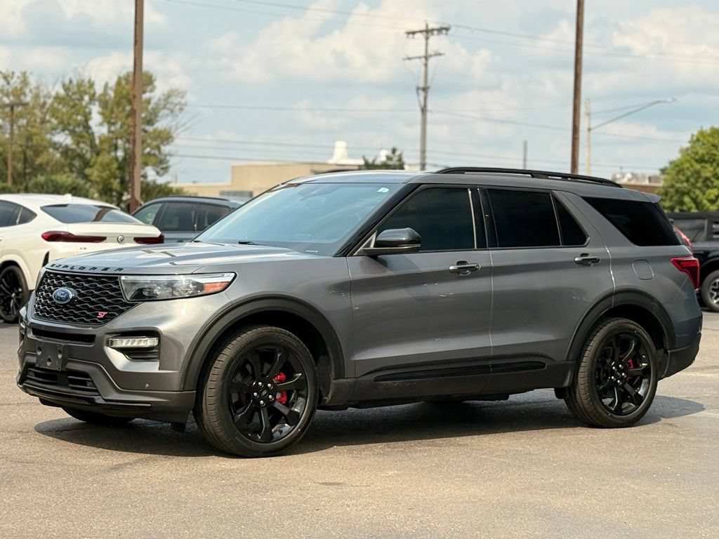 Certified 2023 Ford Explorer ST w/ Technology Package AWD/4WD image 44