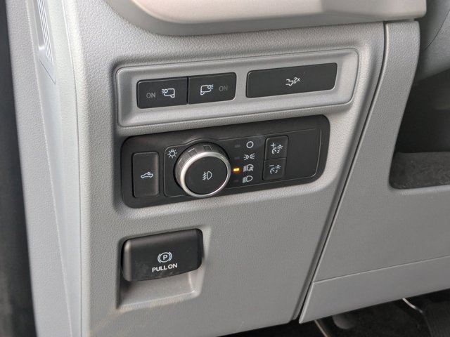 Certified 2022 Ford F150 XLT w/ Equipment Group 302A High image 17