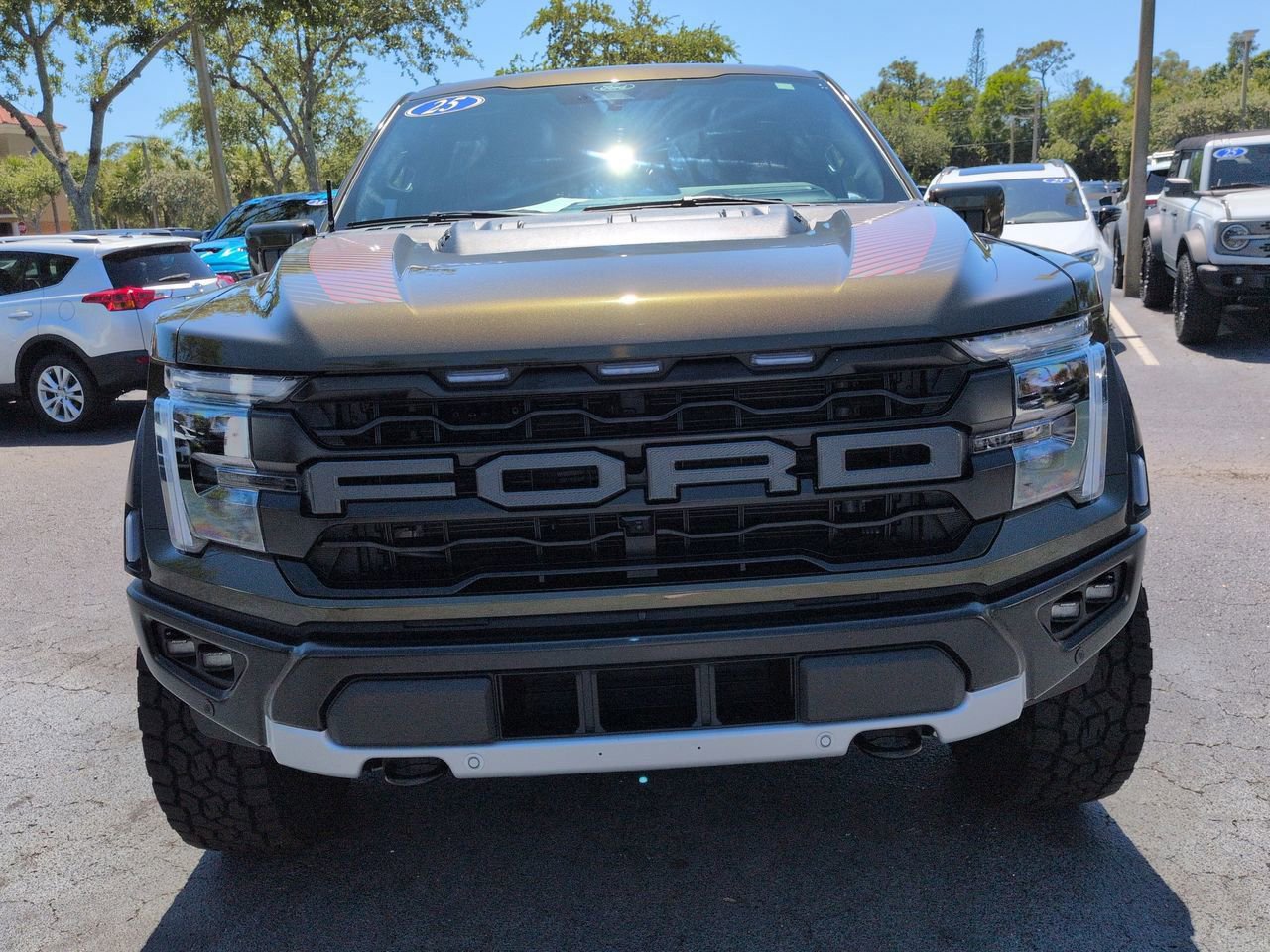 Certified 2025 Ford F150 Raptor AWD/4WD image 9