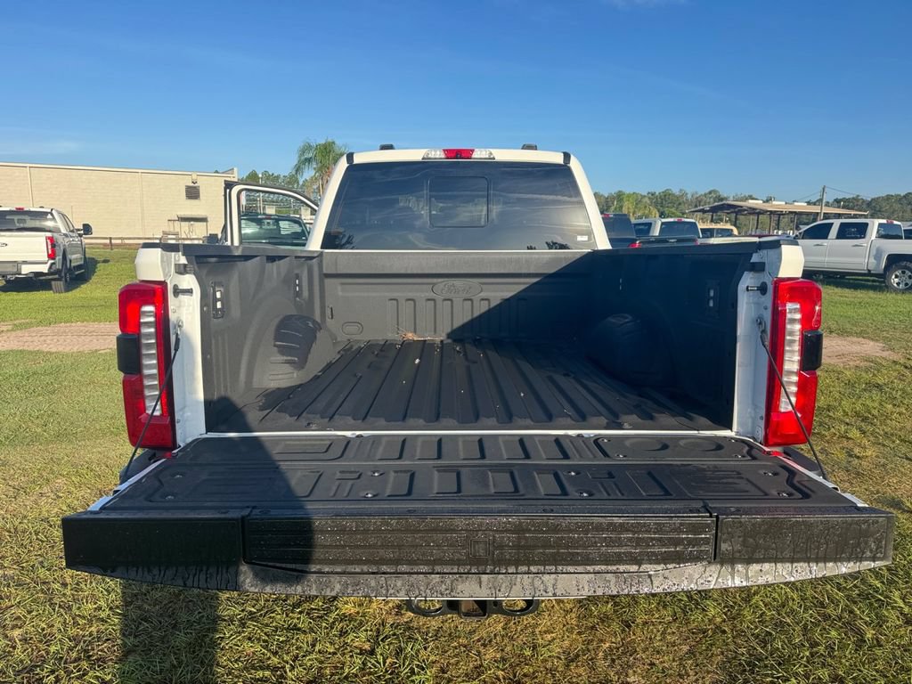 Certified 2025 Ford F350 Lariat w/ Lariat Ultimate Package AWD/4WD image 28