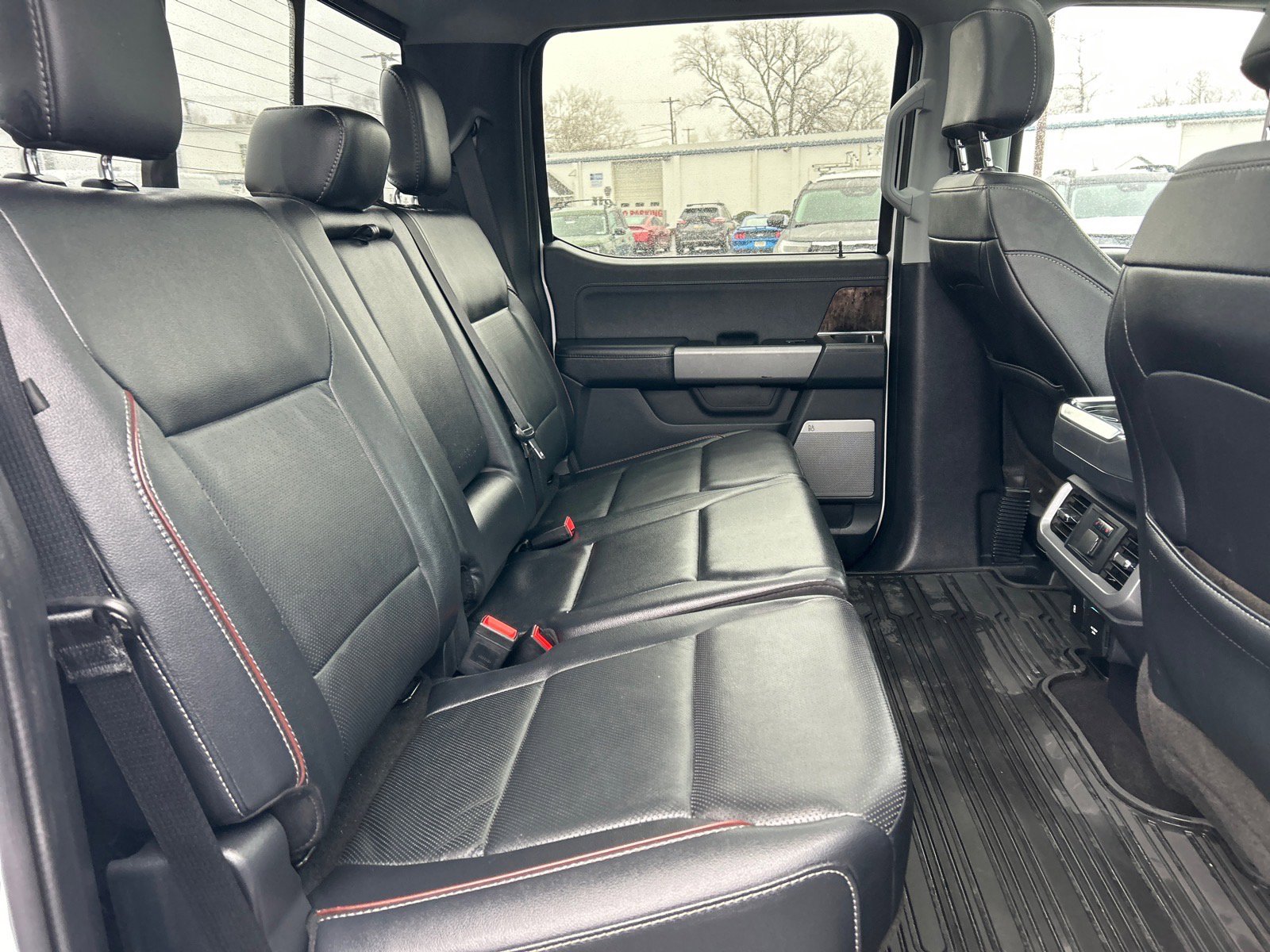 Certified 2023 Ford F150 Lariat w/ Equipment Group 502A High image 19