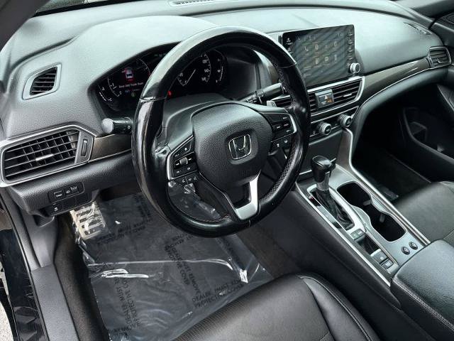 Used 2018 Honda Accord Sport image 10
