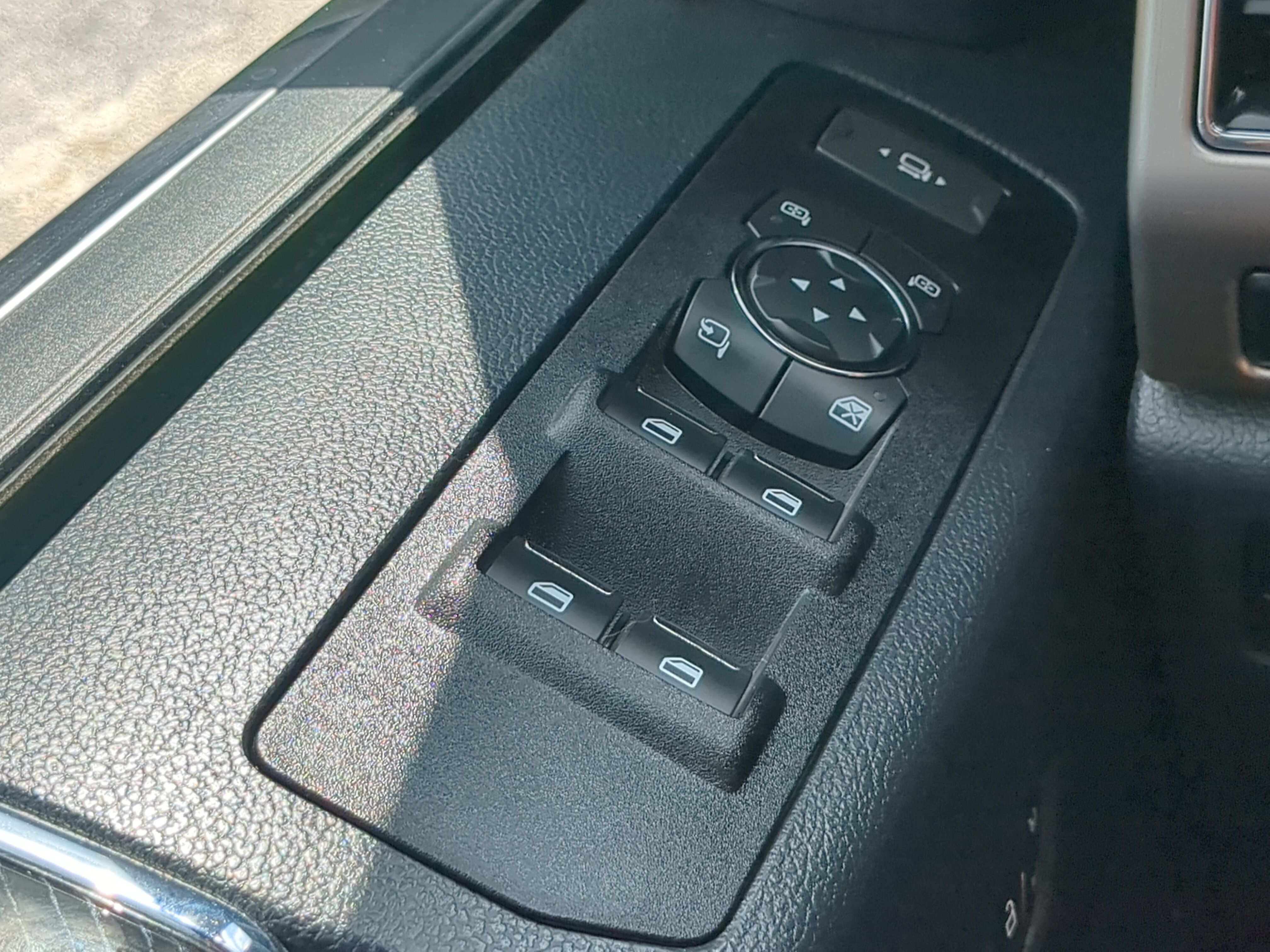Certified 2022 Ford F250 Platinum AWD/4WD image 23