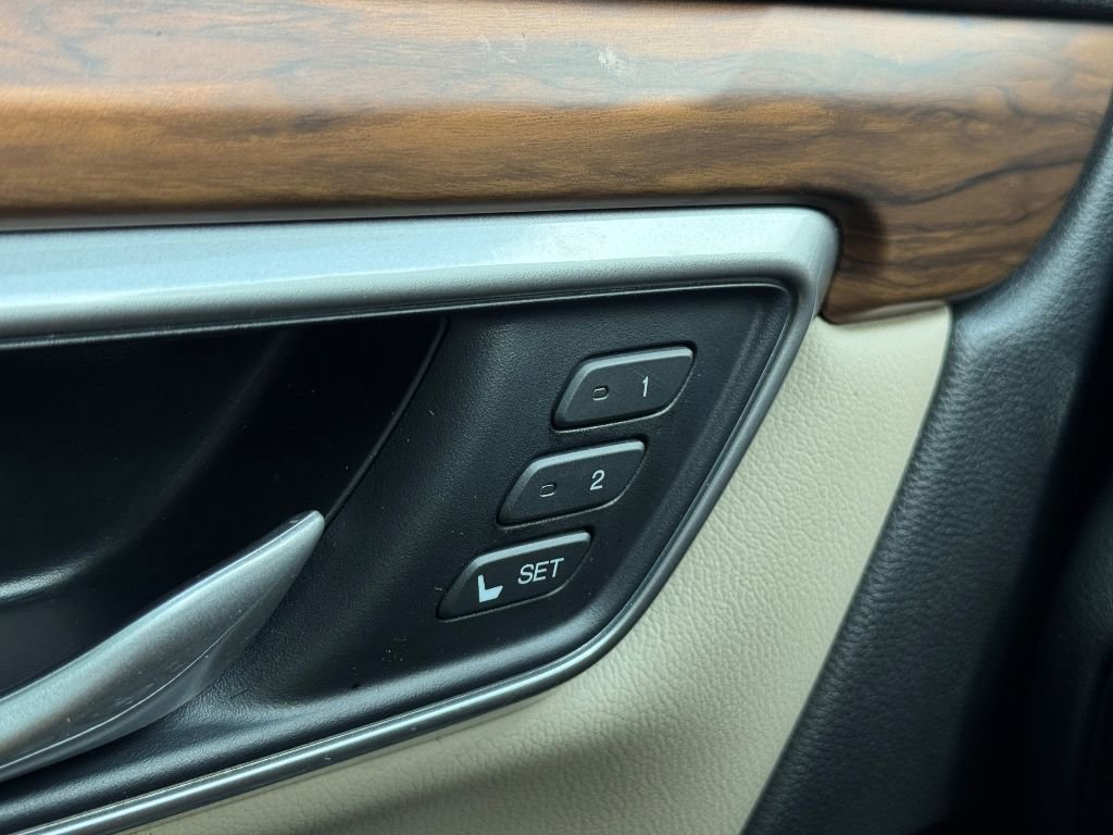 Used 2021 Honda CR-V EX-L image 24