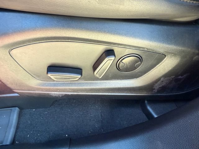 Certified 2023 Ford Explorer XLT w/ Equipment Group 202A image 30