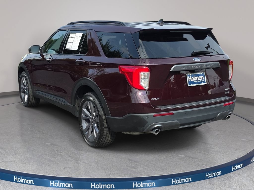 Certified 2023 Ford Explorer XLT w/ Equipment Group 202A AWD/4WD image 7