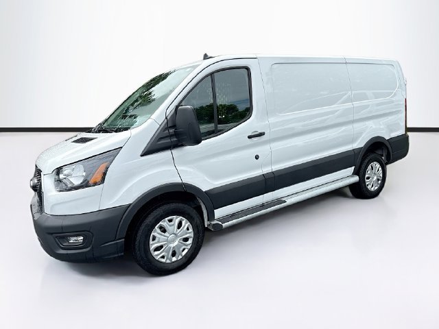 Certified 2025 Ford Transit 250 Low Roof w/ Exterior Upgrade Package RWD image 3