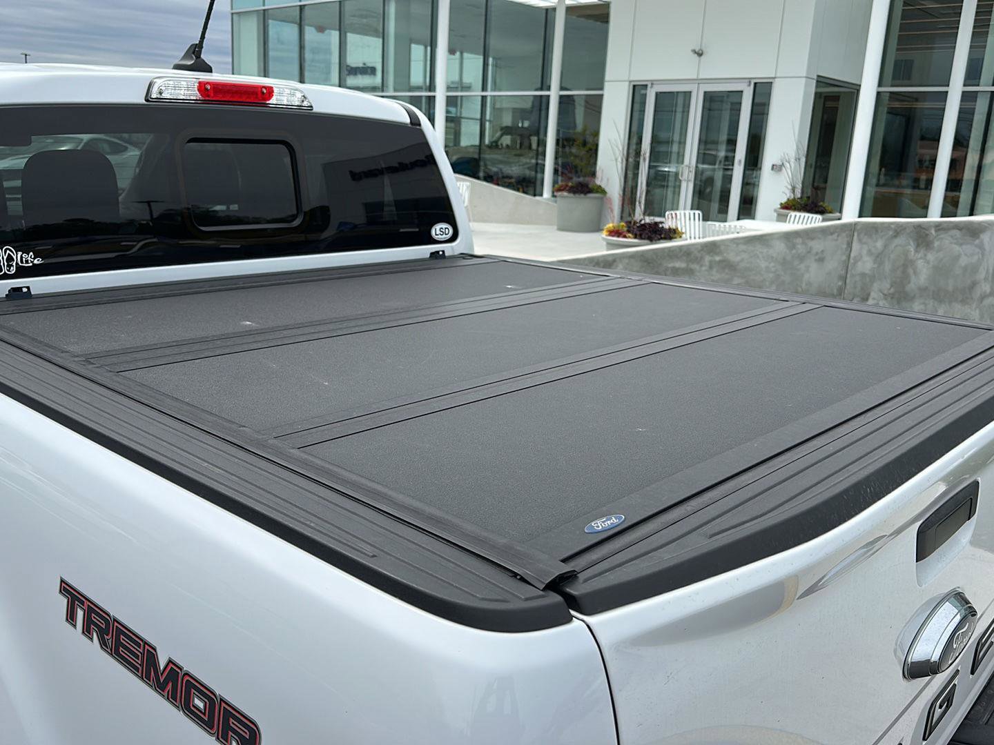 Certified 2022 Ford Ranger Lariat w/ Tremor Off-Road Package AWD/4WD image 22