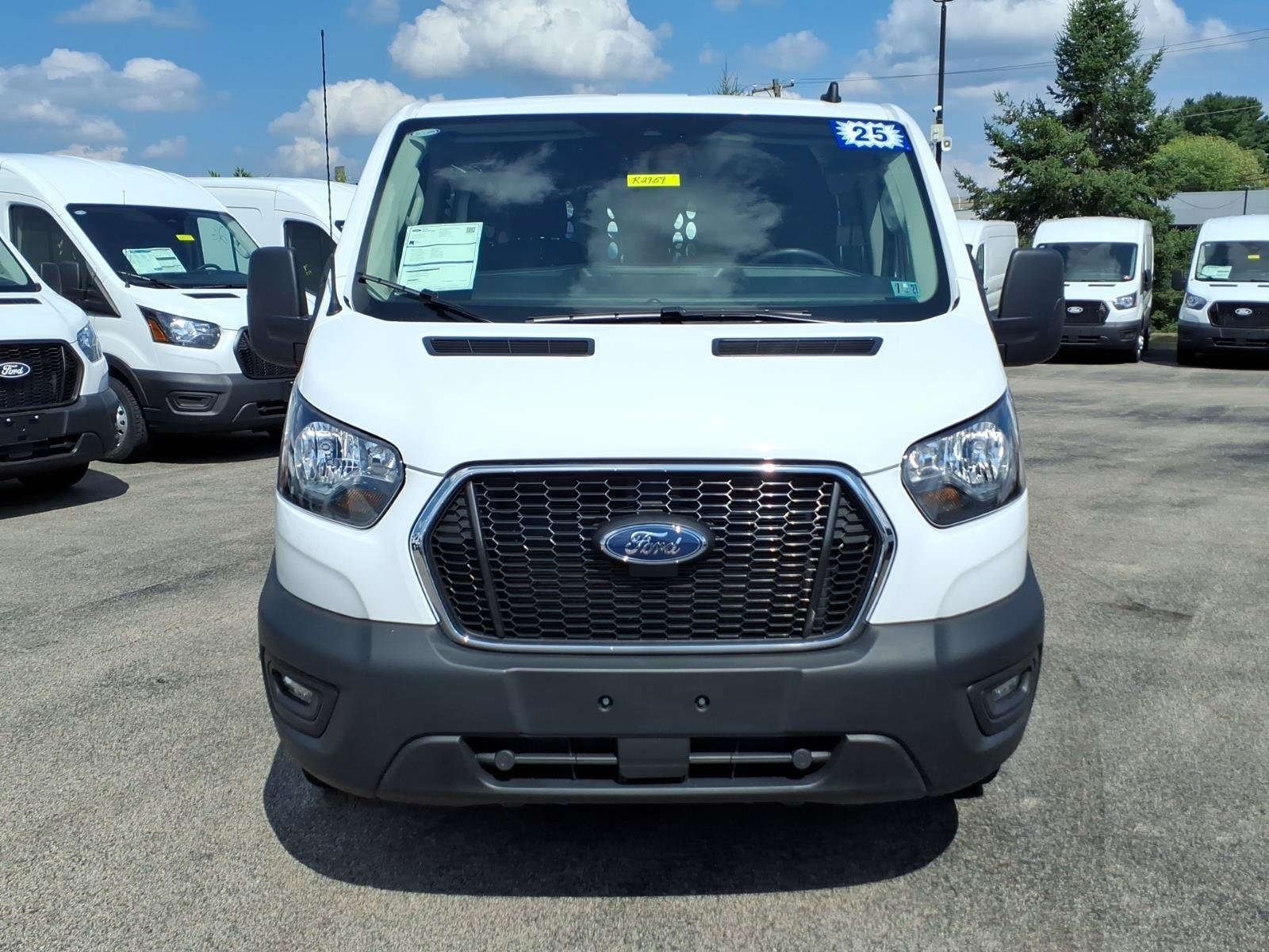 Certified 2025 Ford Transit 250 Low Roof w/ Exterior Upgrade Package RWD image 9