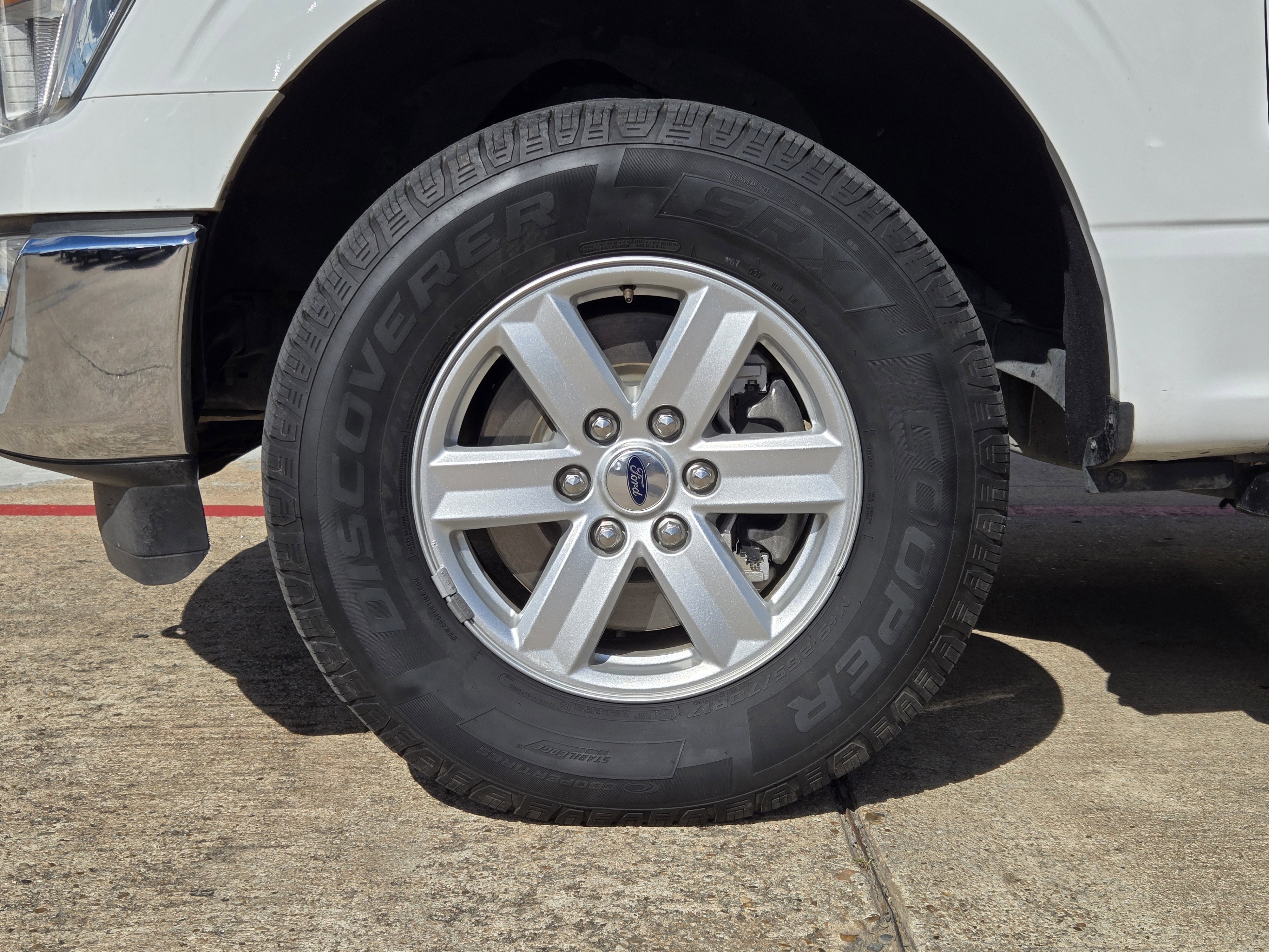 Certified 2022 Ford F150 XLT w/ Equipment Group 301A Mid image 7