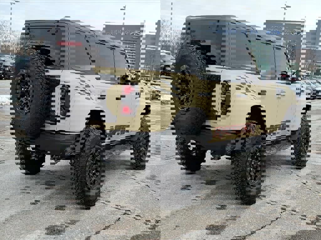 Certified 2024 Ford Bronco Raptor w/ Interior Carbon Fiber Pack 6 image 5