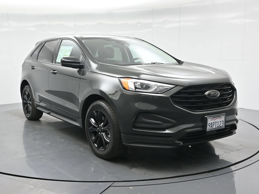 Certified 2022 Ford Edge SE w/ Black Appearance Package AWD/4WD image 56