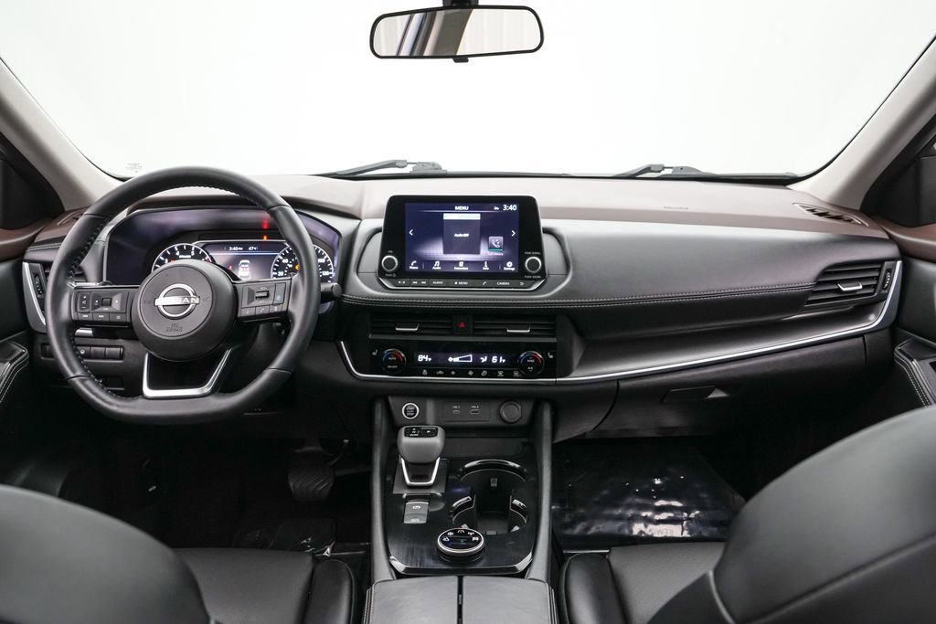 Used 2023 Nissan Rogue SV w/ SV Premium B Package AWD/4WD image 14