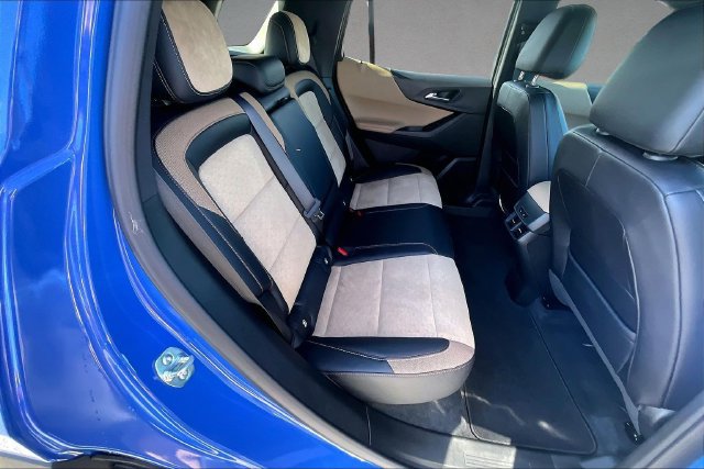 Used 2026 Chevrolet Equinox ACTIV w/ Convenience Package III FWD image 24