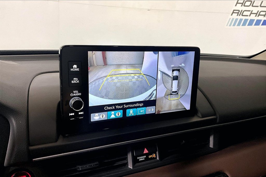 Used 2025 Honda Pilot Elite image 17
