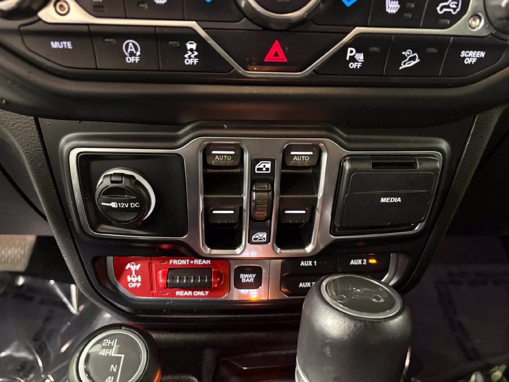 Used 2019 Jeep Wrangler Unlimited Rubicon AWD/4WD image 18