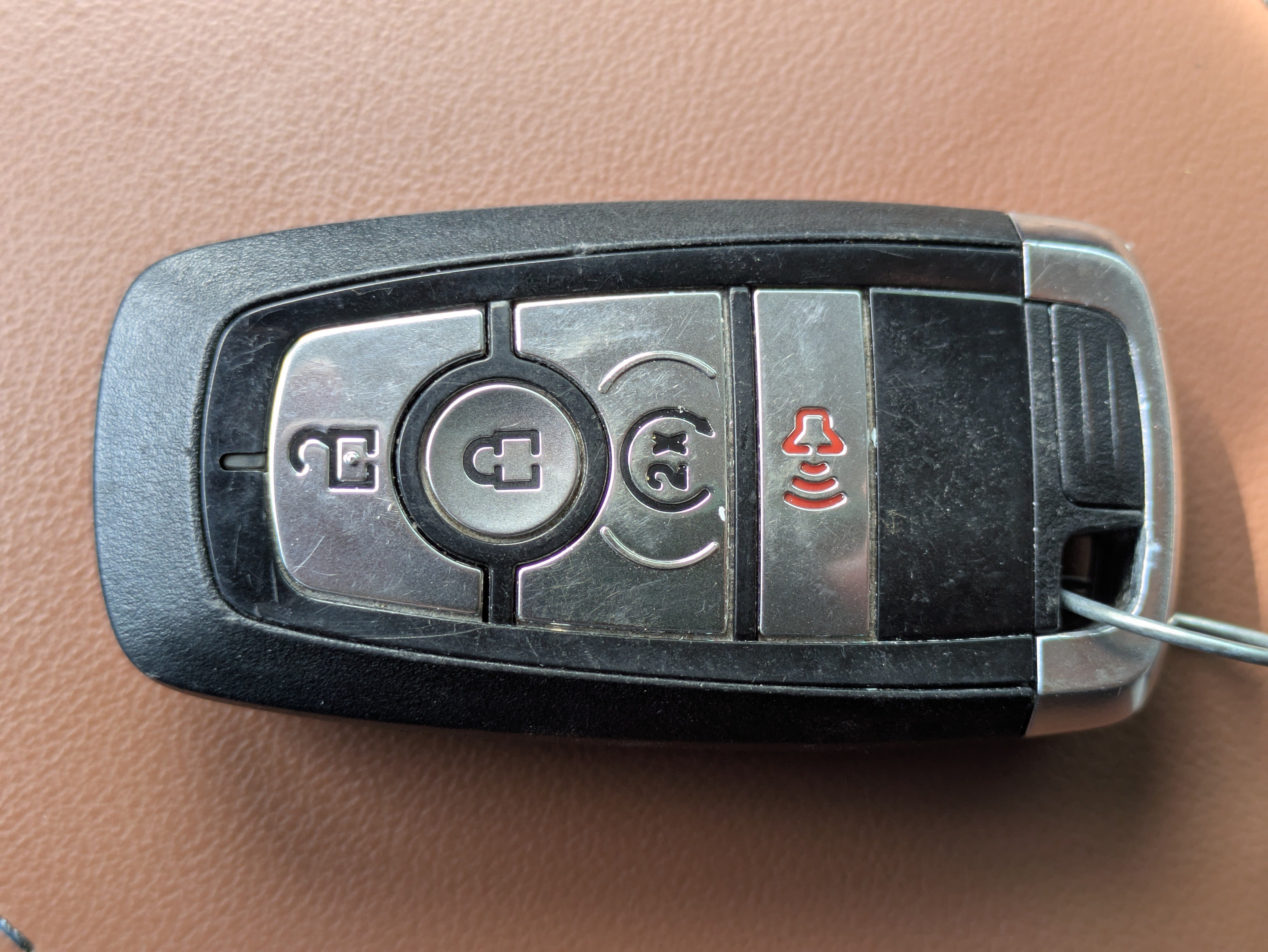 Certified 2024 Ford Maverick Lariat FWD image 37