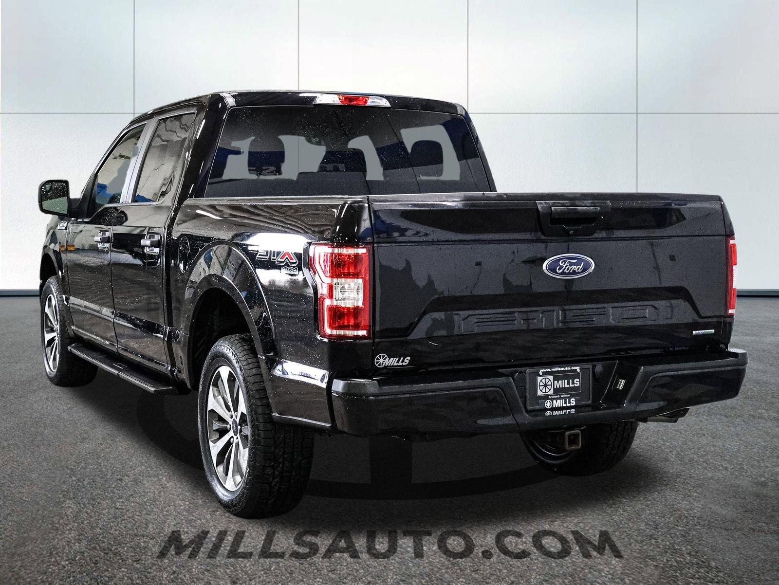 Certified 2019 Ford F150 XL w/ Equipment Group 101A Mid AWD/4WD image 5