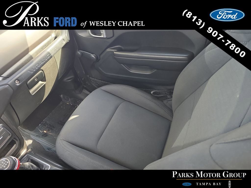 Used 2020 Jeep Wrangler Unlimited Sport image 13