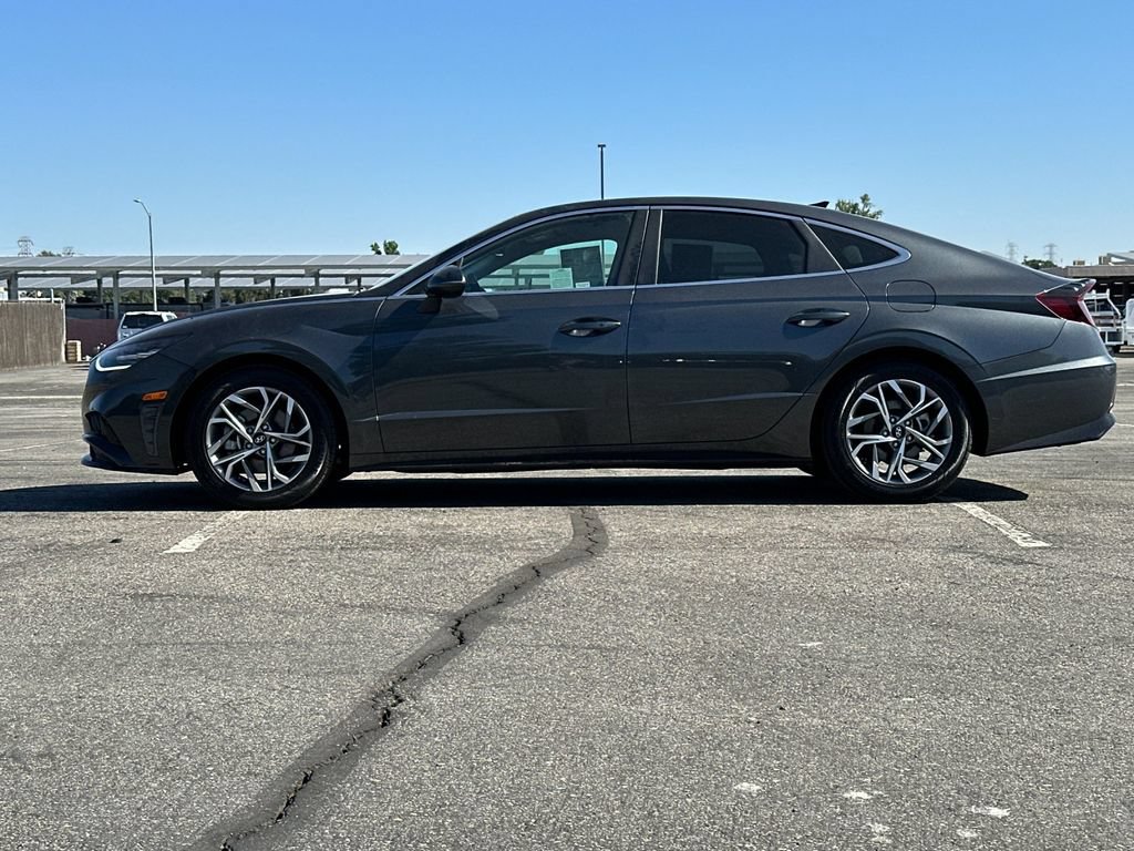 Used 2023 Hyundai Sonata SEL FWD image 6