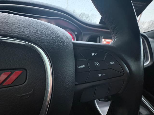 Used 2019 Dodge Challenger SXT w/ Driver Convenience Group image 17