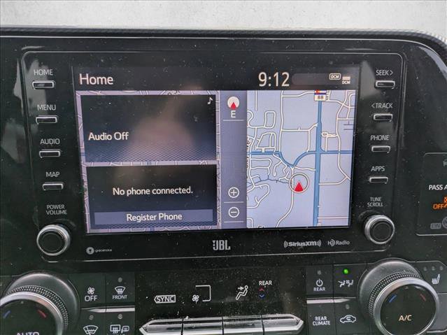 Used 2021 Toyota Highlander XSE image 10