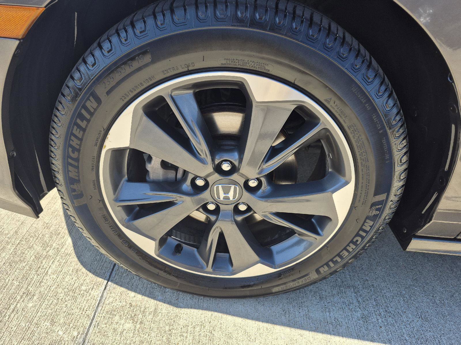 Used 2023 Honda Odyssey Elite image 30