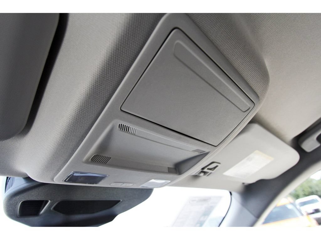 Certified 2022 Ford Escape SE w/ SE Sport Appearance Package FWD image 25