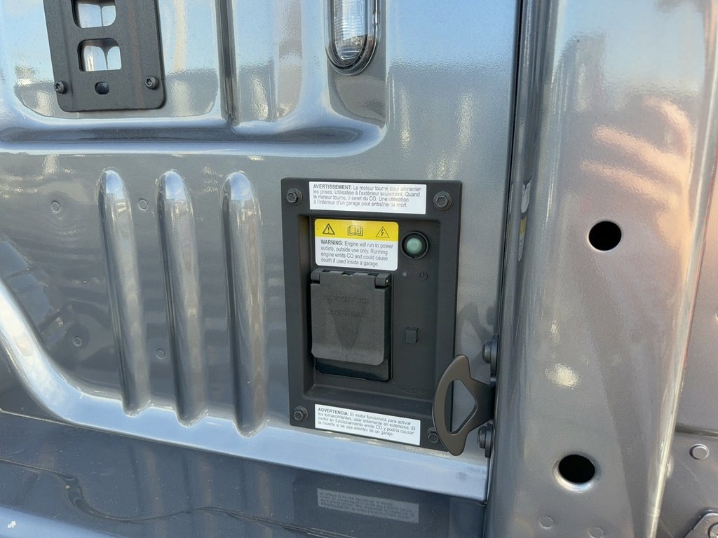 Certified 2024 Ford F350 Platinum image 10