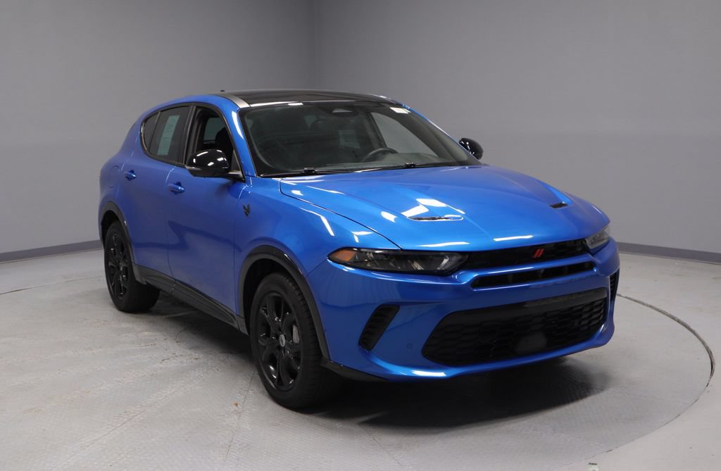 Used 2024 Dodge Hornet R/T Plus w/ Tech Pack Plus w/o Parking