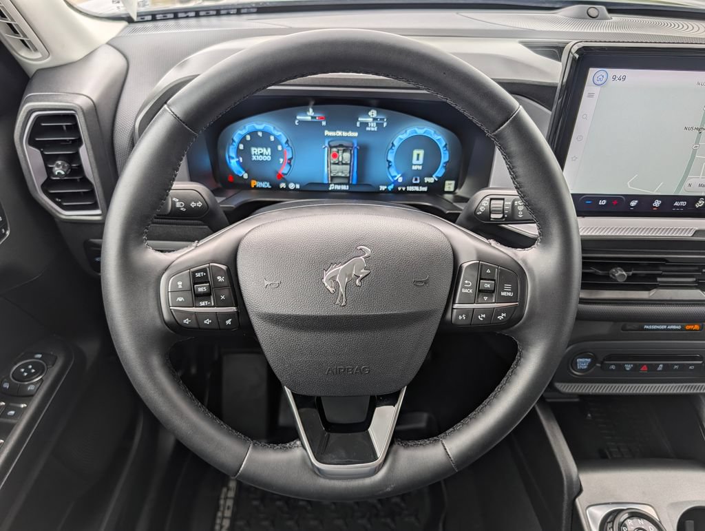 Certified 2025 Ford Bronco Sport Outer Banks w/ Outer Banks Tech Package+ AWD/4WD image 17