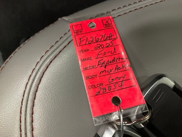 Certified 2025 Ford Expedition Max Active AWD/4WD image 19