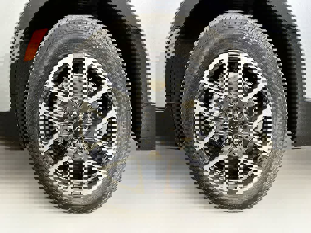 Used 2025 Chevrolet Blazer RS image 11