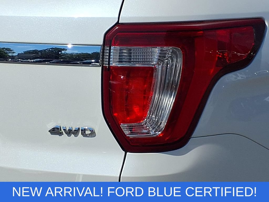 Certified 2019 Ford Explorer Limited w/ Limited Luxury Package AWD/4WD image 29