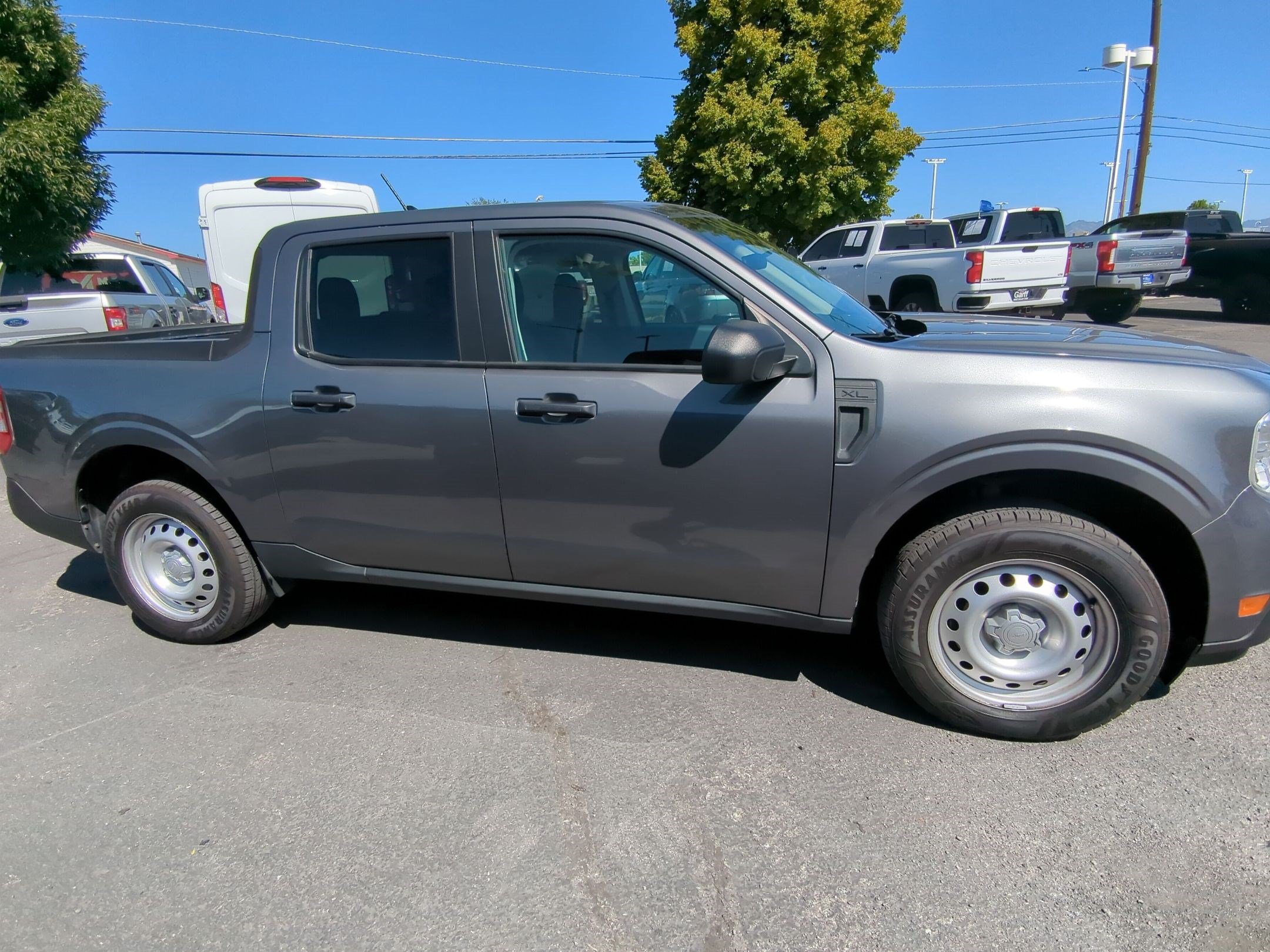 Certified 2022 Ford Maverick XL w/ Equipment Group 100A Standard AWD/4WD image 2