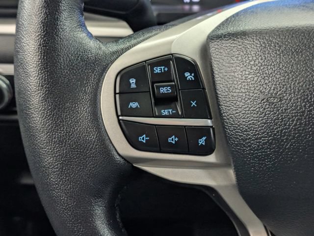 Certified 2023 Ford Explorer XLT w/ Equipment Group 202A AWD/4WD image 32