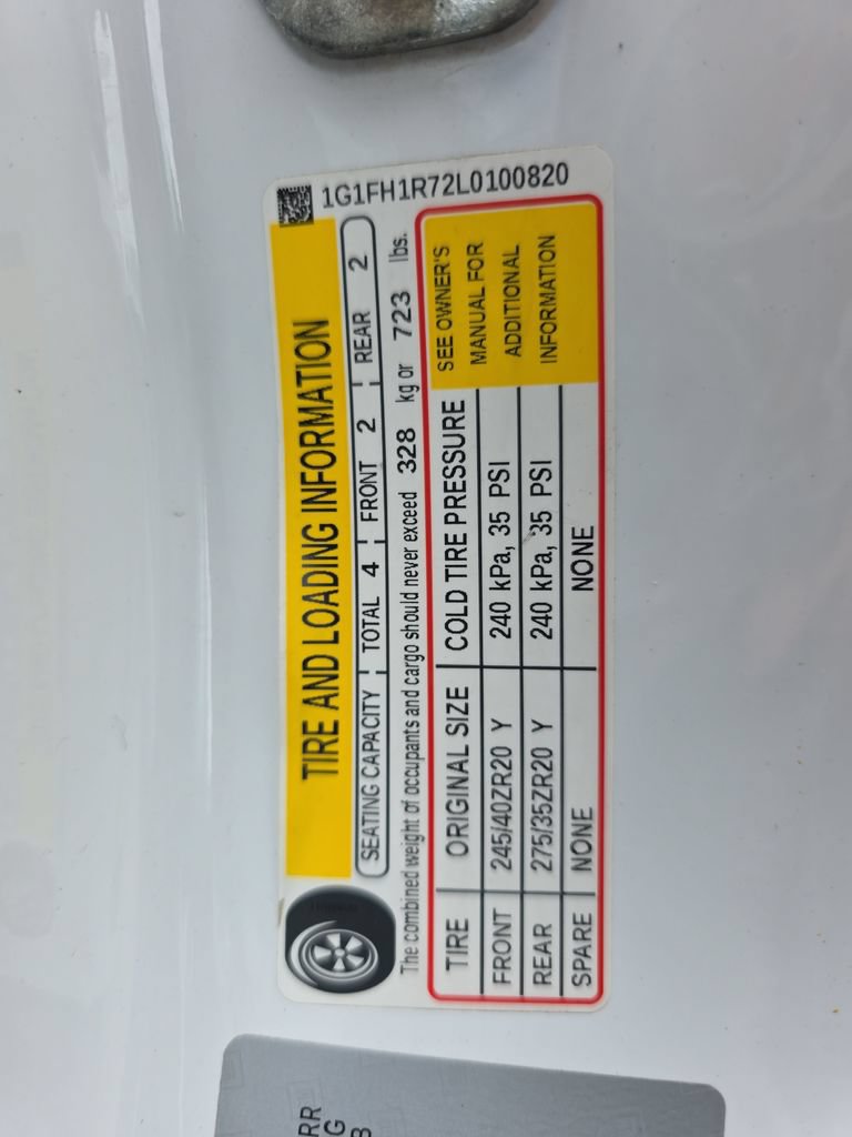 Used 2020 Chevrolet Camaro SS RWD image 21