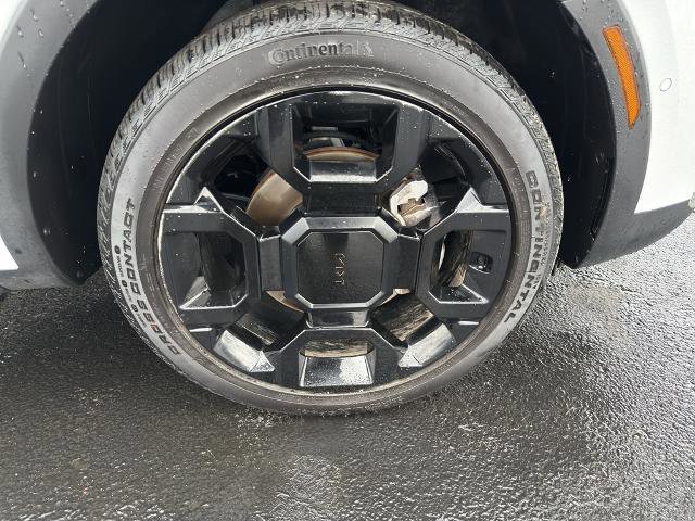 Used 2025 Kia Sorento SX image 11