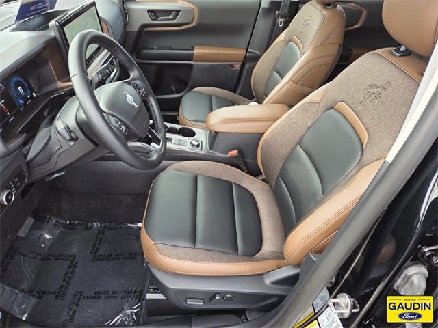 Certified 2025 Ford Bronco Sport Outer Banks w/ Outer Banks Tech Package+ image 11