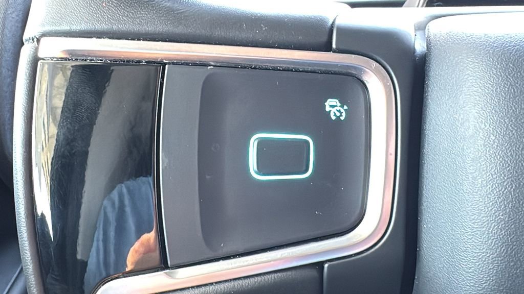 Certified 2025 Ford Expedition Platinum image 13