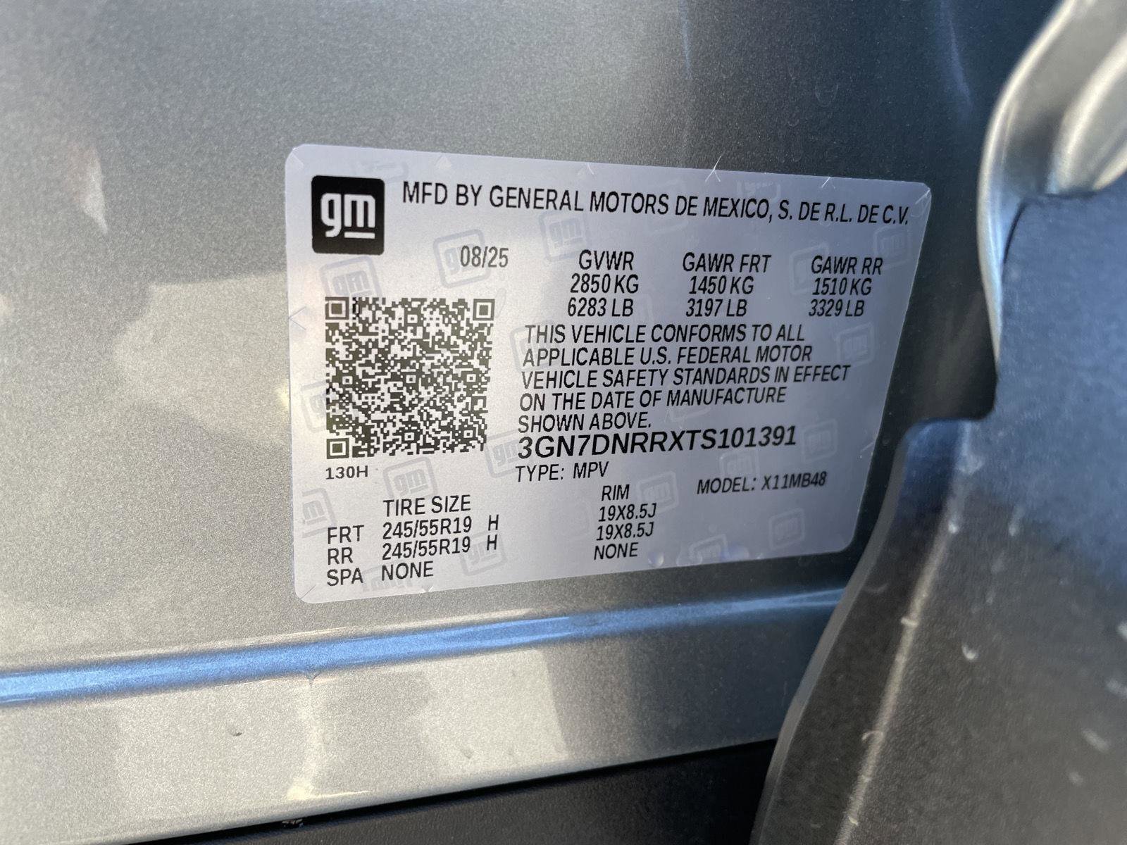 Used 2026 Chevrolet Equinox EV LT AWD/4WD image 33