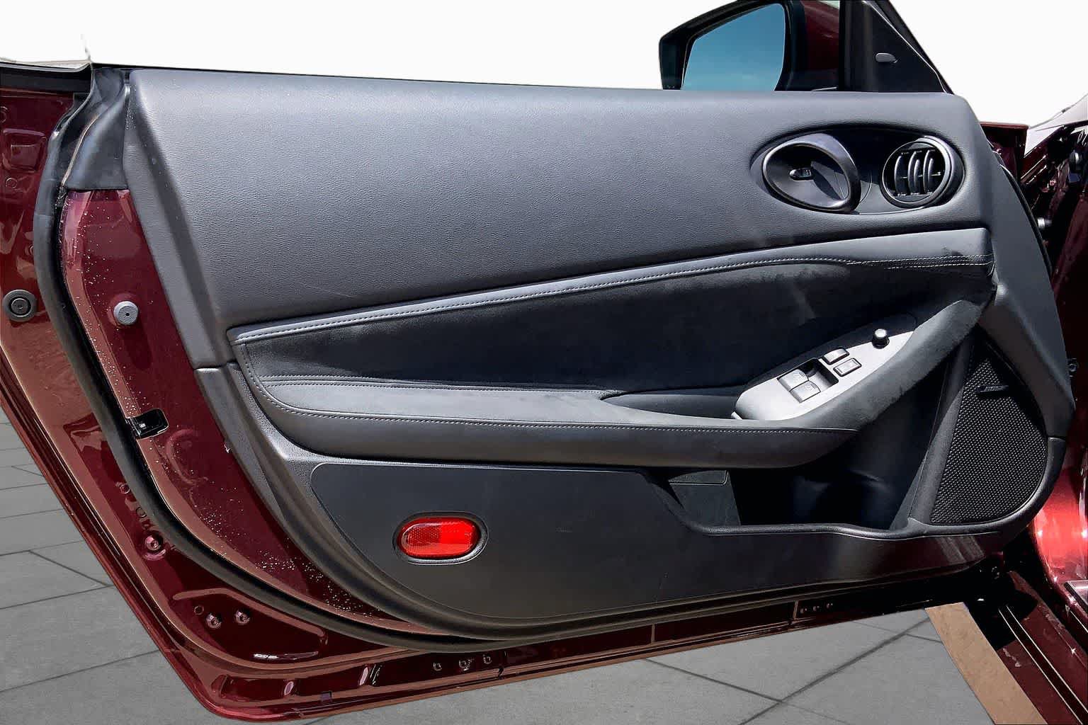 Used 2024 Nissan Z Performance w/ Floor Mat Package RWD image 20