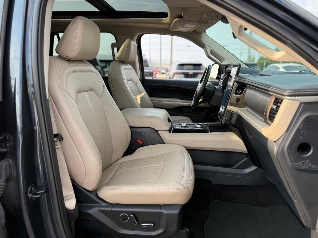Certified 2023 Ford Expedition Limited AWD/4WD image 13