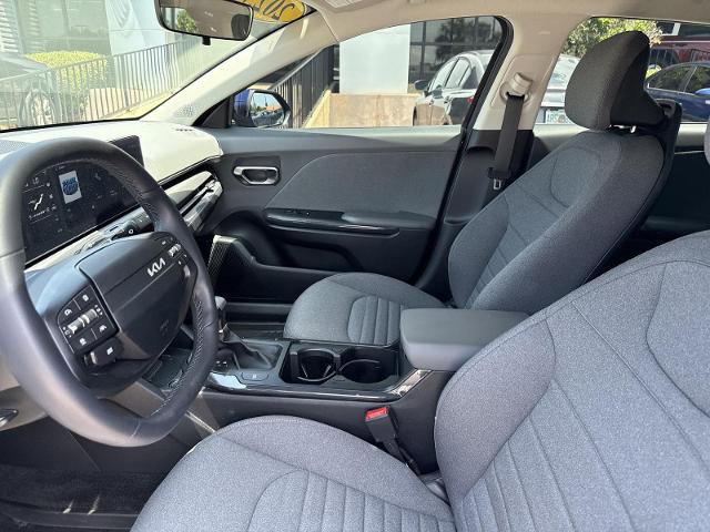Used 2025 Kia K4 EX FWD image 4