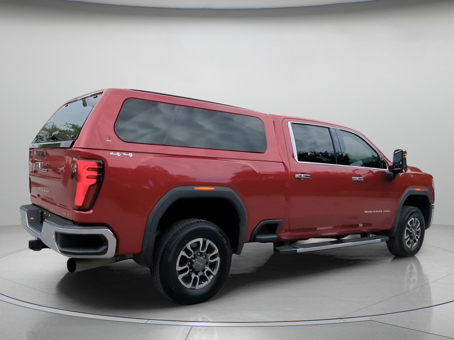 Used 2024 GMC Sierra 2500 SLT w/ SLT Premium Package AWD/4WD image 28