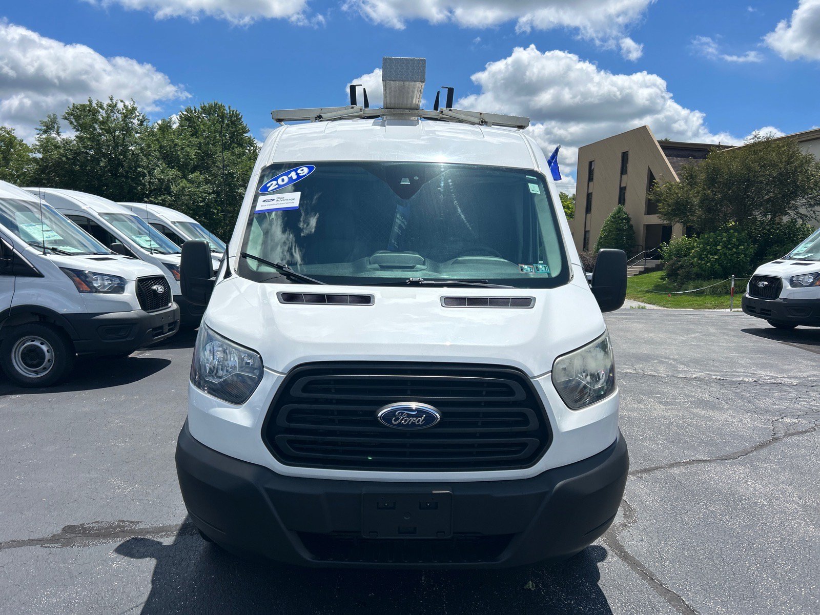 Certified 2019 Ford Transit 150 130 Medium Roof RWD image 2