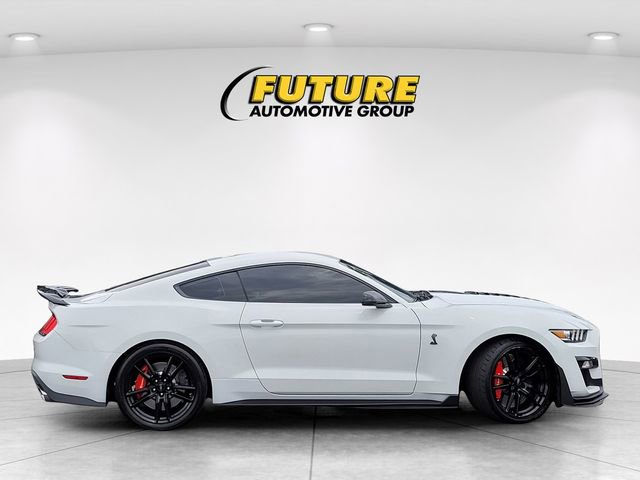 Certified 2021 Ford Mustang Shelby GT500 w/ Technology Package RWD image 9