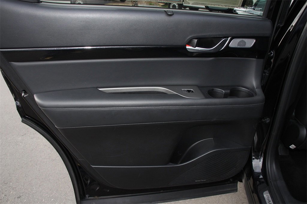 Used 2022 Hyundai Palisade Limited w/ Cargo Package image 19