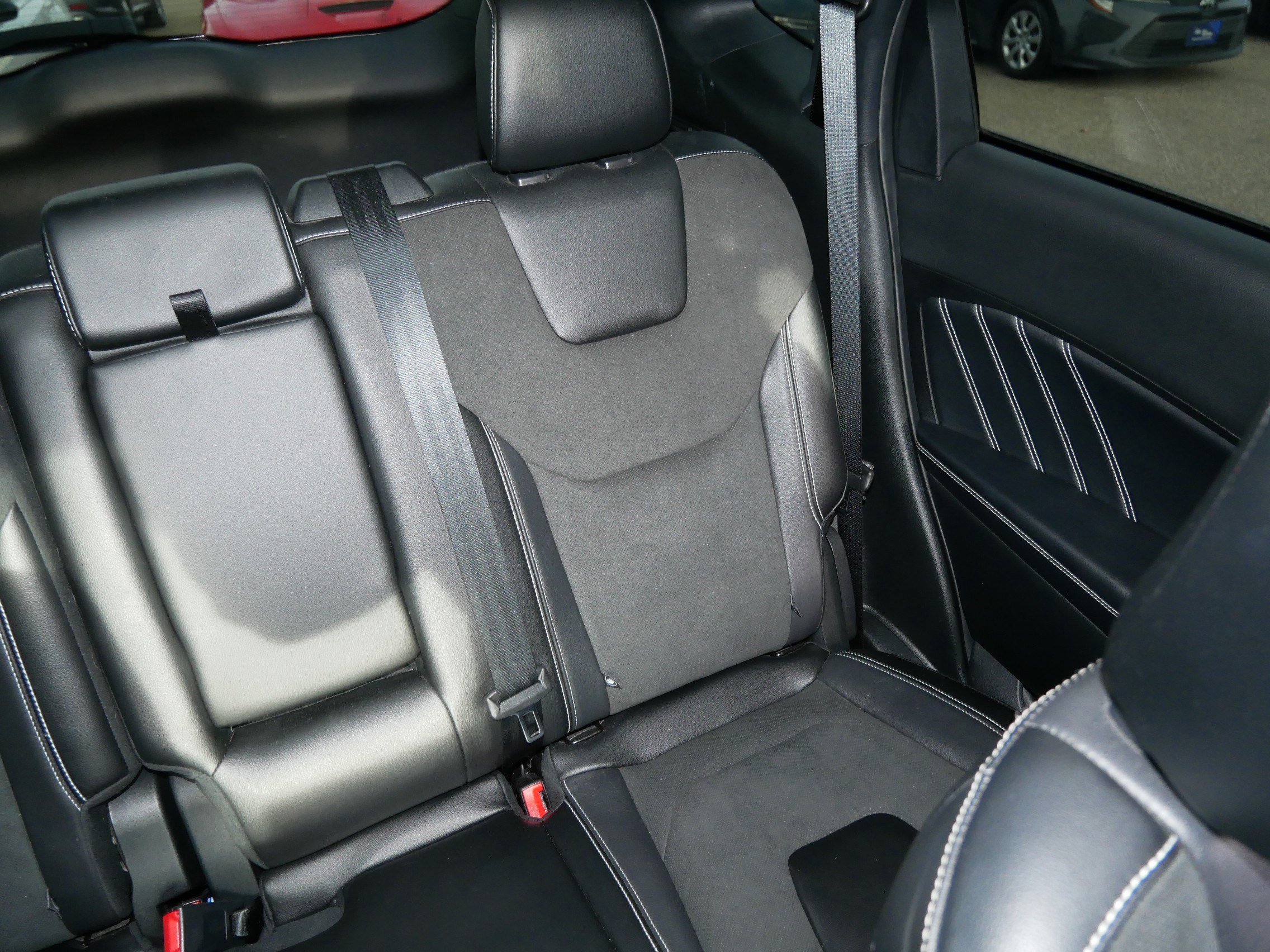 Certified 2022 Ford Edge ST w/ Equipment Group 401A image 14